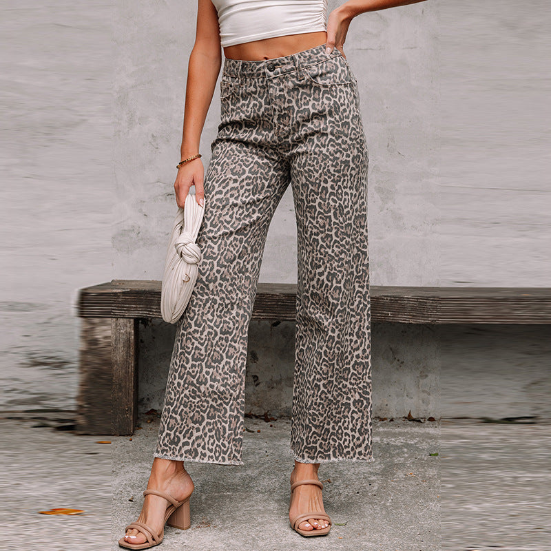 Damen Jeans mit Leopardenmuster