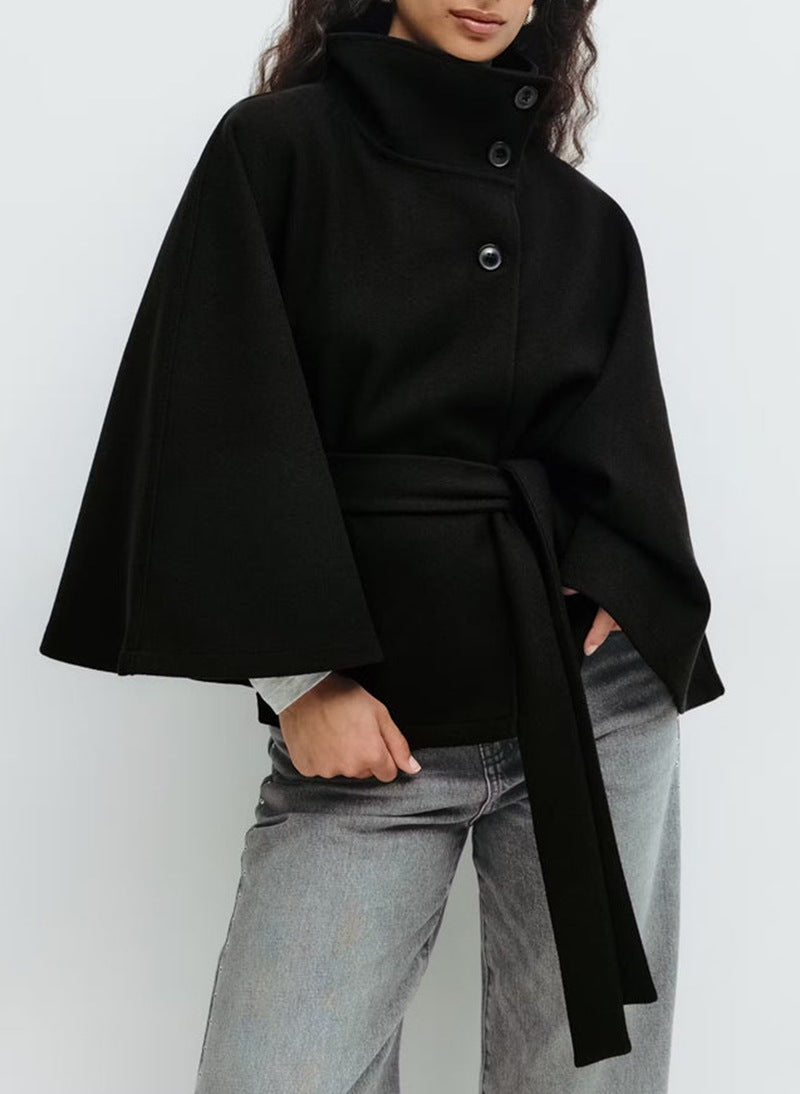 Damen Trenchcoat mit hohem Halsausschnitt, modischen Fledermausärmeln und Gürtel