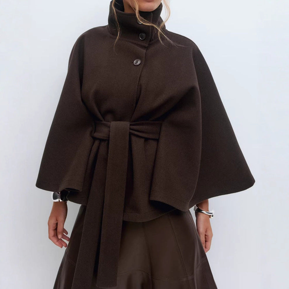 Damen Trenchcoat mit hohem Halsausschnitt, modischen Fledermausärmeln und Gürtel